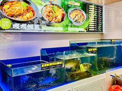 -鱼窝棚柴火铁锅炖(富山屯店)