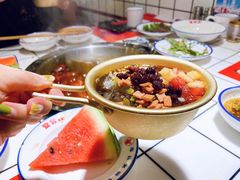 -贤合庄卤味火锅(勒泰中心店)
