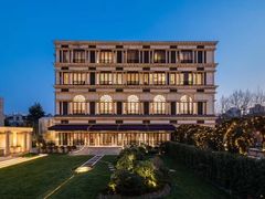 -伯衡55·吉品轩(乌鲁木齐南路店)