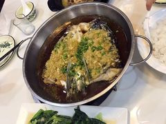 -鑫悦楼煎蟹·16年海鲜大排档
