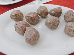 -花苑美食横琴生蚝火锅(拱北粤华路店)