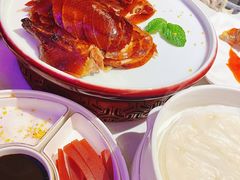 精品烤鸭-悦江(梅奔中心店)