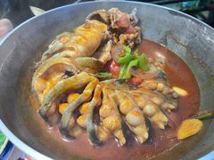 -刘姐啤酒鱼民族演艺餐厅(阳朔美食抗战路店)