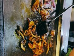 -罗姐烧烤(东风路一段店)
