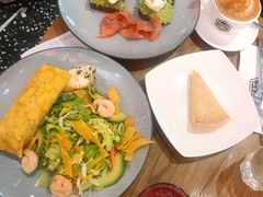 鲜虾牛油果沙拉-Moka Bros 摩卡站(嘉华店)