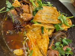 特色地锅鸡-阿胖龙虾(宁国南路总店)