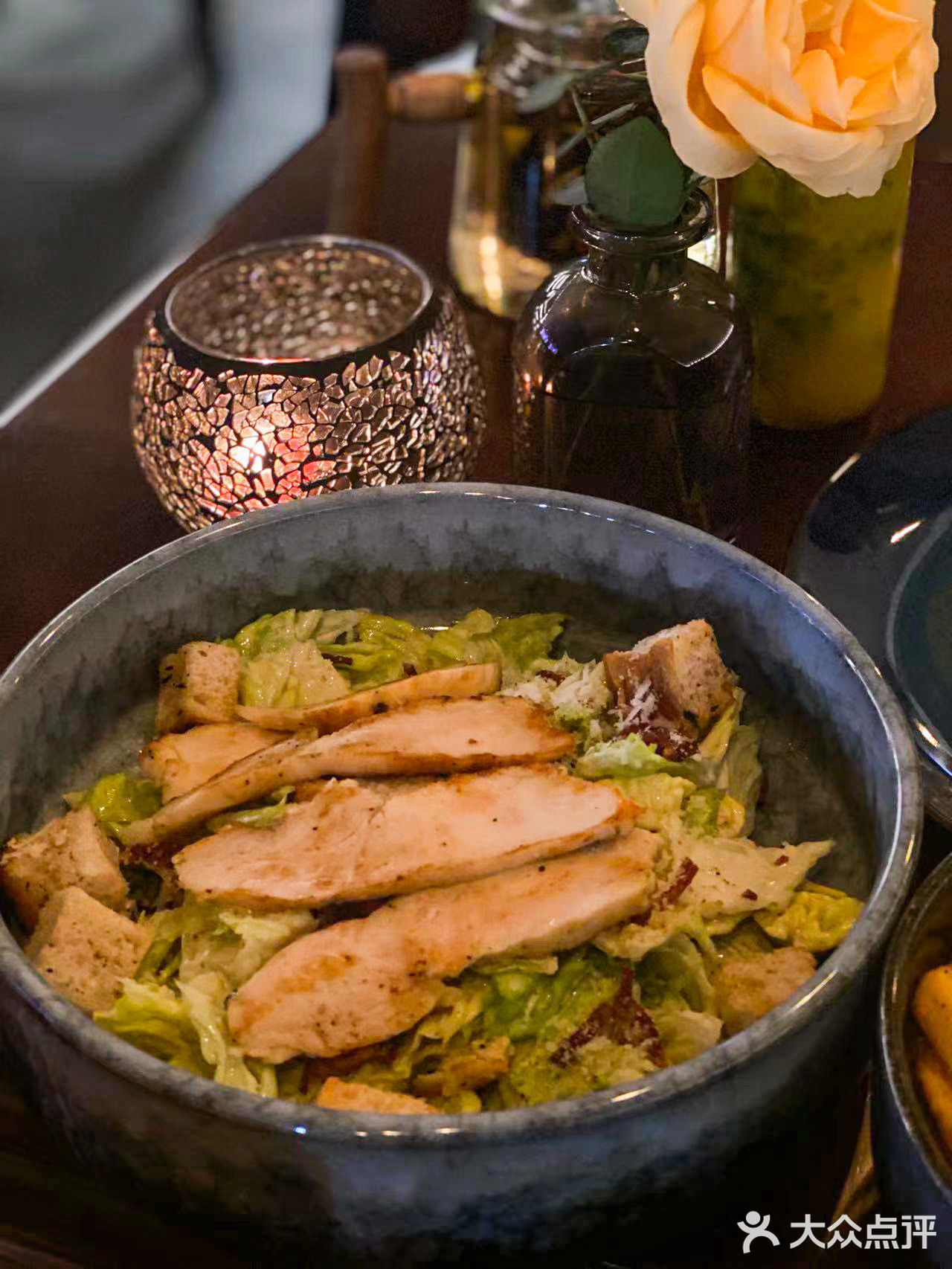 魔都新店|看世界杯超有氛围感的bistro