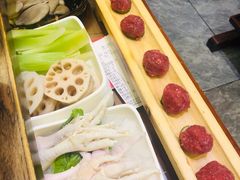 -沸炉重庆老火锅(军事博物馆店)