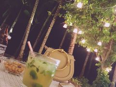 -Cha Cha's Beach Cafe