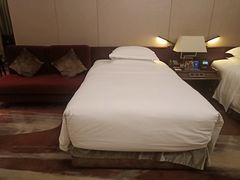 -广州天河希尔顿酒店