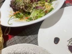 -又见马甲M8融合西餐厅(体育中心店)