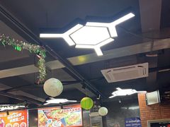 -云晓光头烧烤吧(德平路店)