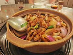 -胡须佬鸡煲四季火锅店(石厦西村直营店)