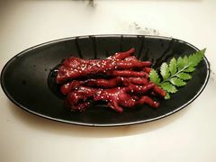 吮指鸡爪-桂满陇天书(南京德基旗舰店)