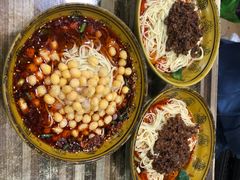 -八一路好吃街(雨田商务大厦店)