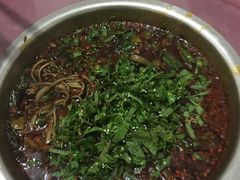 -乐山第一家临江鳝丝(茶坊路店)