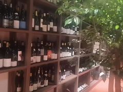 -肆海小川菜酒馆Wine Bistro (青年路店)
