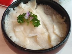 -左庭右院鲜牛肉火锅(金山万达店)