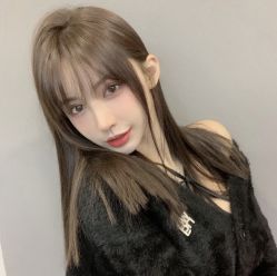 -AYO SALON