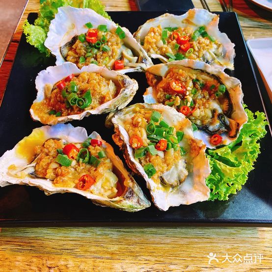 渔夫小镇特色海鲜烧烤店