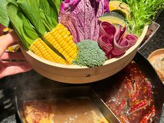 -三出山火锅(万象天地店)