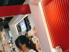 -好特卖HotMaxx(杭州滨江宝龙城店)