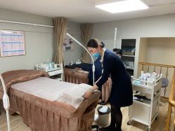-赫本轻奢美颜中心