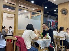 -江城燕子大排档(江汉路步行街店)