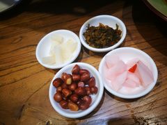 -茶花妹子云南餐厅(传媒大学店)