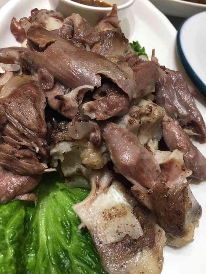 老妈菜馆(山东路店)-"第一次来老妈吃饭,菜量是真大,第一次还有.