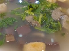 鸭血粉丝-百年尹氏汤包(湖南路狮子桥店)