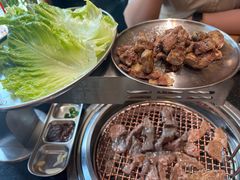 -韩烧牛中牛·甄选黑牛烤肉(黑金店)