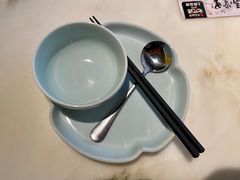 餐具摆设-弄堂里(西溪龙湖天街店)