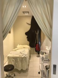 -MedSkinCare科技祛痘肌肤修护中心