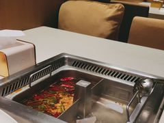 -海底捞火锅鲜切牛肉主题店(长寿路店)