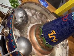 -毛辣果·贵州红酸汤牛肉火锅(西单店)