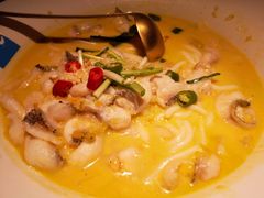 -蜜桃餐厅·伴山(湖滨商业街店)