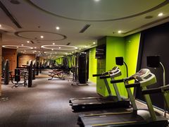 -上海虹桥西郊假日酒店