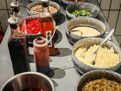 -黔有有贵州酸汤夺夺粉火锅(五味十字店)