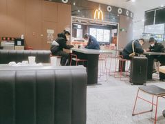 -麦当劳(北京大兴机场二层国内到达(安检外)店)
