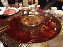 -山城年华老火锅(玉林店)