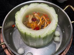 -得意咚瓜·顺德鱼生·冬瓜火锅(深圳首店)