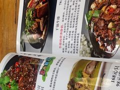 -牛八宝桂林米粉(八里庄店)