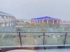 -上海滴水湖皇冠假日酒店