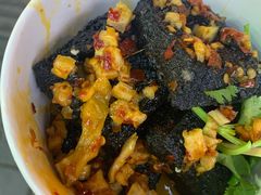 -黑色经典臭豆腐·湖南特产(坡子街特产局店)