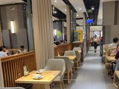 -荷花亭·湖北融合菜(十堰武商MALL店)