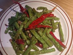 -纳鲁孜·新疆特色餐厅(上海悦荟广场店)