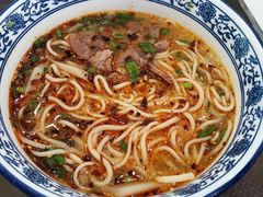 -伊穆祥牛肉面总店·清真