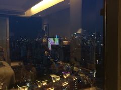 -上海龙之梦万丽酒店