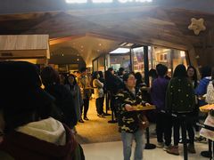 等位区-LELECHA乐乐茶(上海五角场万达广场店)